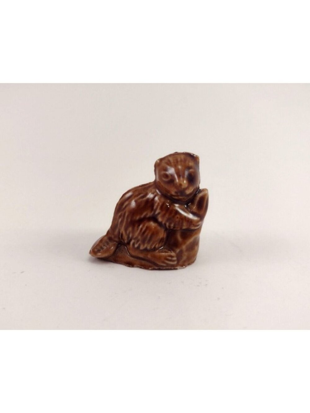 Wade Rose Tea Whimsies England Miniature Figurine BEAVER Brown Collectible